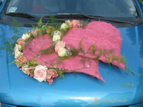 kāzu auto dekori